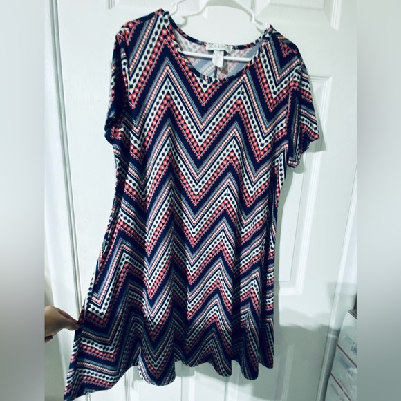 JAMIE & LAYLA Short Sleeves Round Neckline Geometric Print Midi Dress Sz L NWOT - Picture 5 of 10